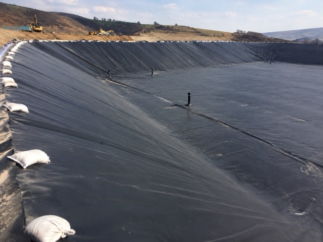Použití EPDM Firestone GeoGard na stavbě